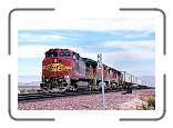 ATSF 664 West at MP664 Needles Sub, on August 1, 1999 * 800 x 536 * (99KB)